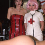 Doktorsex mit Schwester Agnes